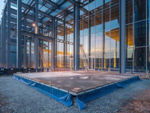 0Gotowa płyta betonowa na placu budowy
