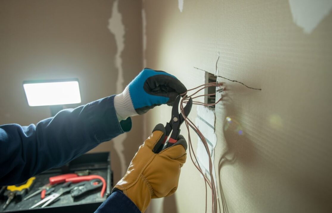 narzędzia do instalacji elektrycznej