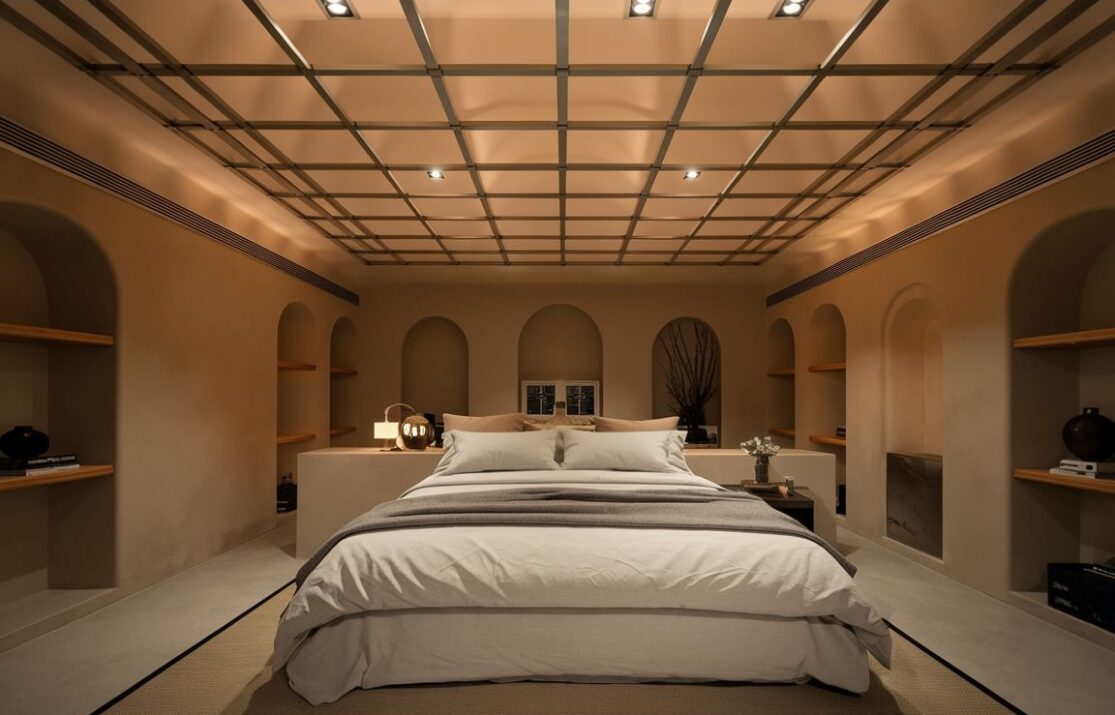 Subtelne światło na suficie podwieszanym w sypialni